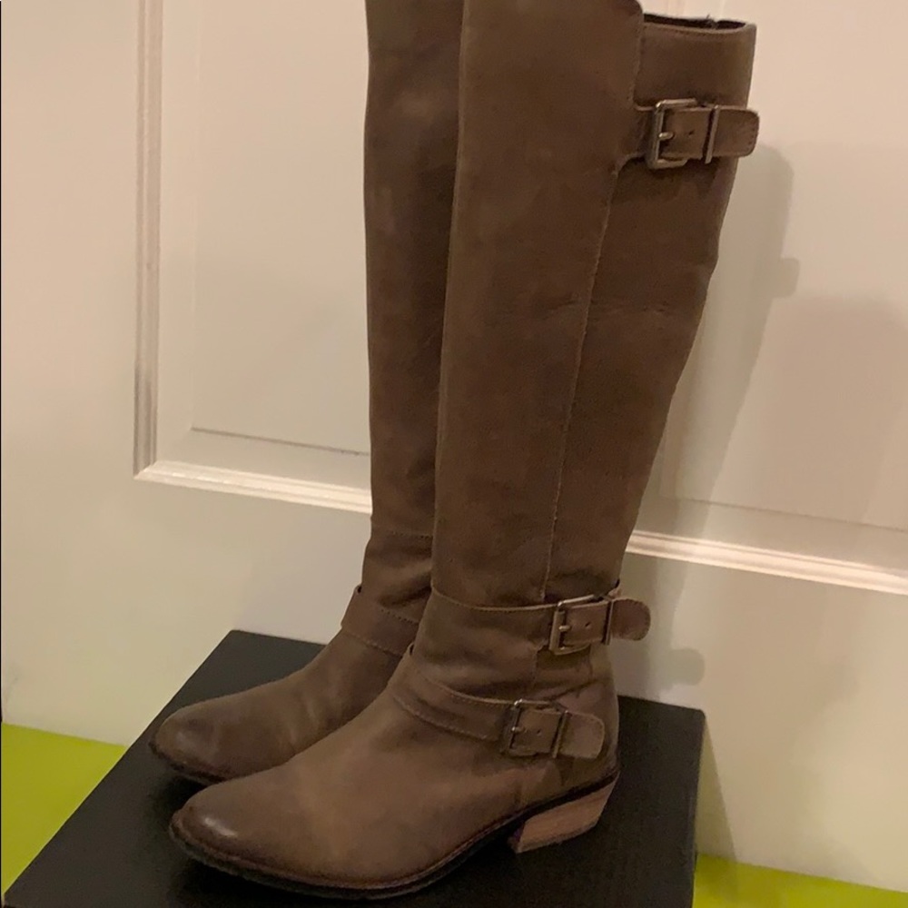 Tall Leather boots